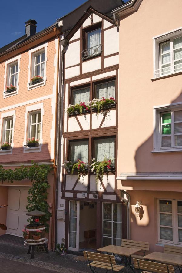 Mosel Roeschen Villa Bernkastel-Kues Exterior photo
